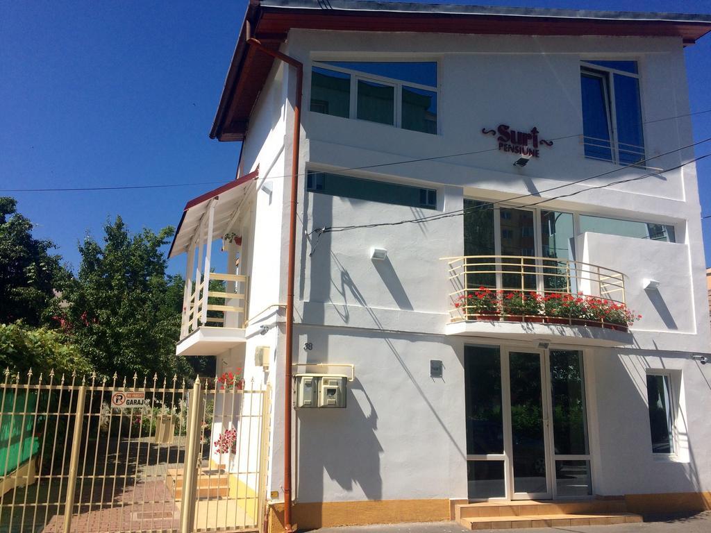 Suri Guesthouse Braşov Extérieur photo