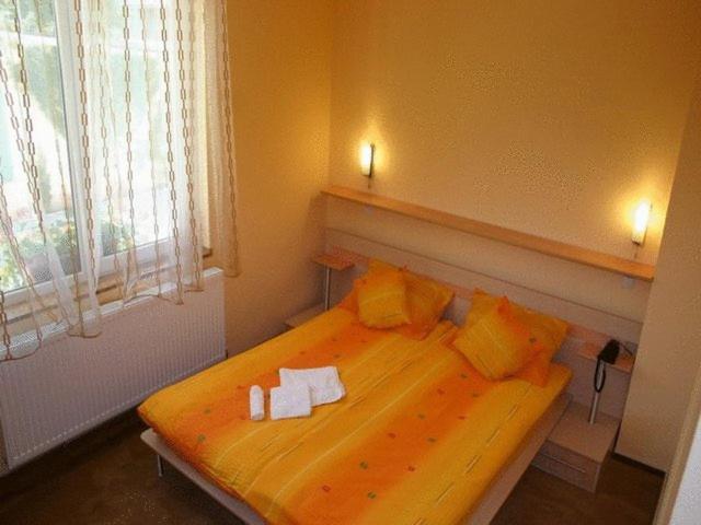 Suri Guesthouse Braşov Extérieur photo
