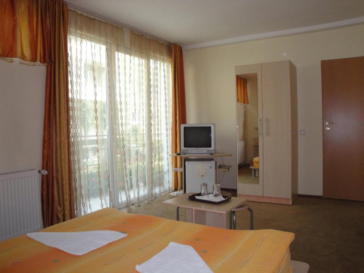 Suri Guesthouse Braşov Chambre photo